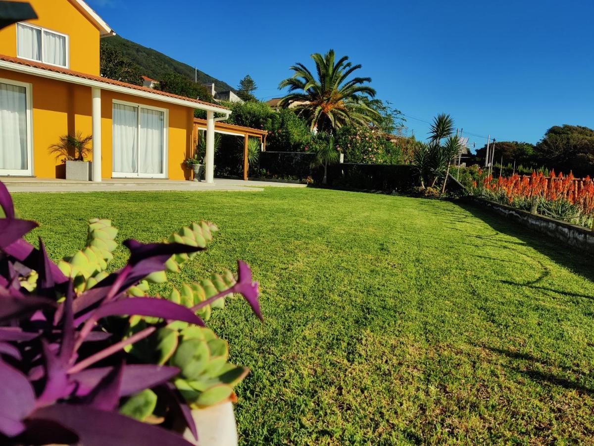 Casa D'Avo Guesthouse And Apartment Urzelina Bagian luar foto
