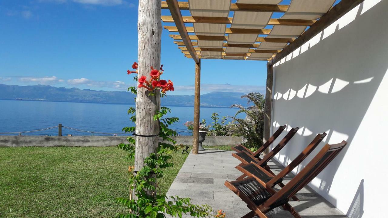 Casa D'Avo Guesthouse And Apartment Urzelina Bagian luar foto