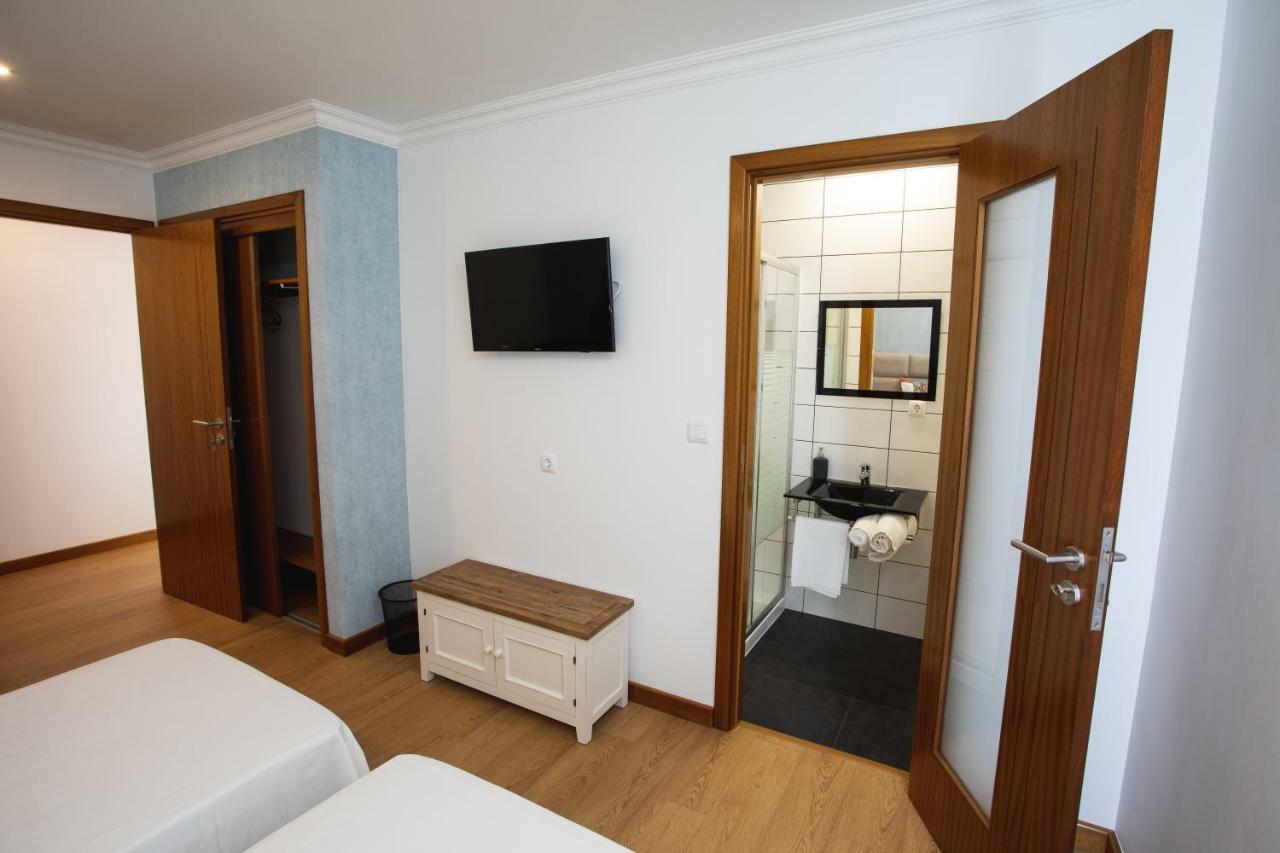 Casa D'Avo Guesthouse And Apartment Urzelina Bagian luar foto