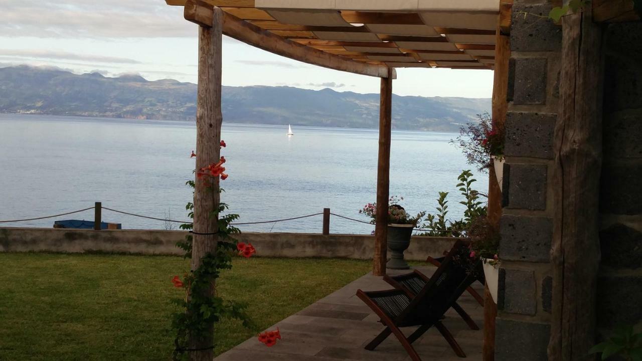 Casa D'Avo Guesthouse And Apartment Urzelina Bagian luar foto